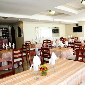 Hotel Jardines, Santiago De Los Caballeros